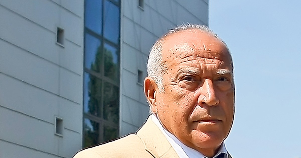 Dan Voiculescu, transportat de urgență la spital