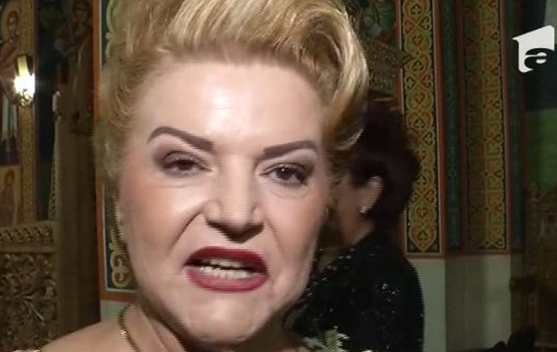 Nu te aşteptai să o vezi aşa! MARIA CÂRNECI, SOACRĂ MARE în PICIOARELE GOALE! 