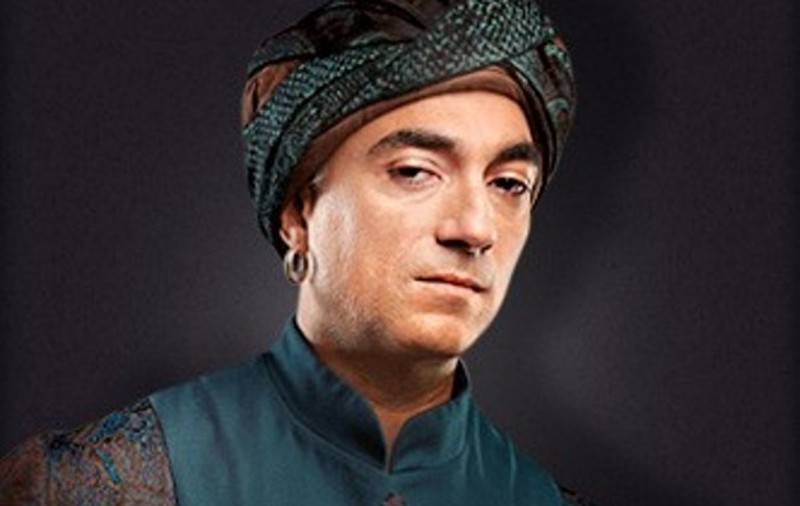 În "Suleyman Magnificul" este un simplu EUNUC, însă, în realitate, e un ADEVĂRAT SULTAN! Vezi ce apartament de vacanţă are Sümbül! FOTO