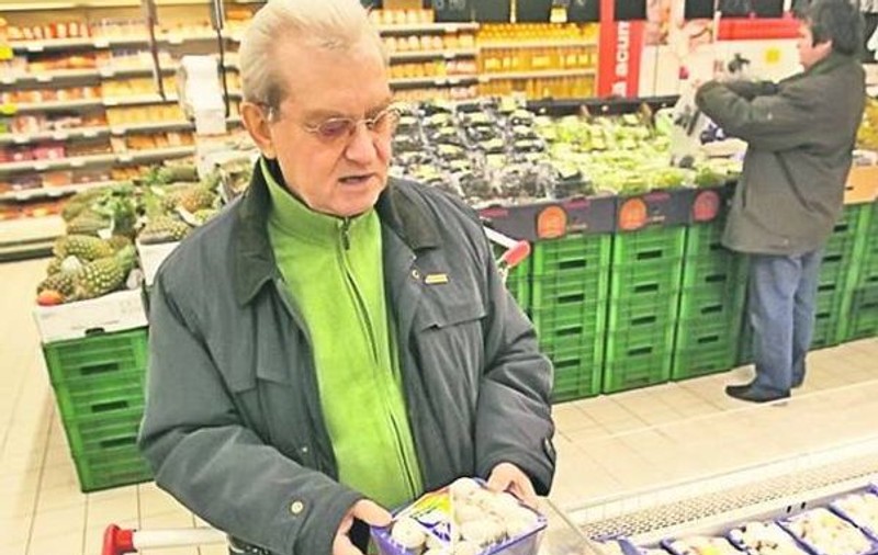 Uite ce mănâncă Mencinicopschi la micul dejun!