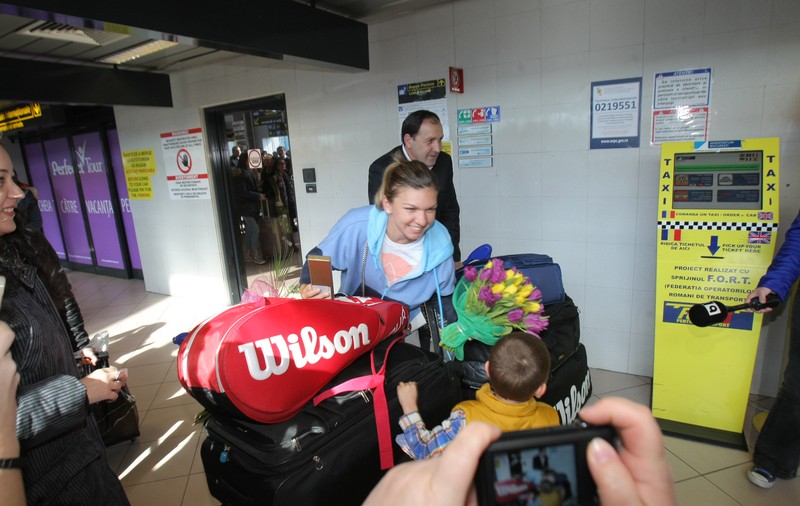 Simona Halep le răspunde cârcotașilor. ^George Cosac: "Partea ei va fi donată!"
