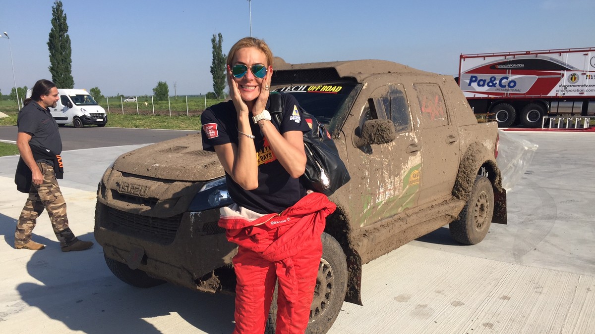 Roxana Ciuhulescu intră în cursa Baja 500.