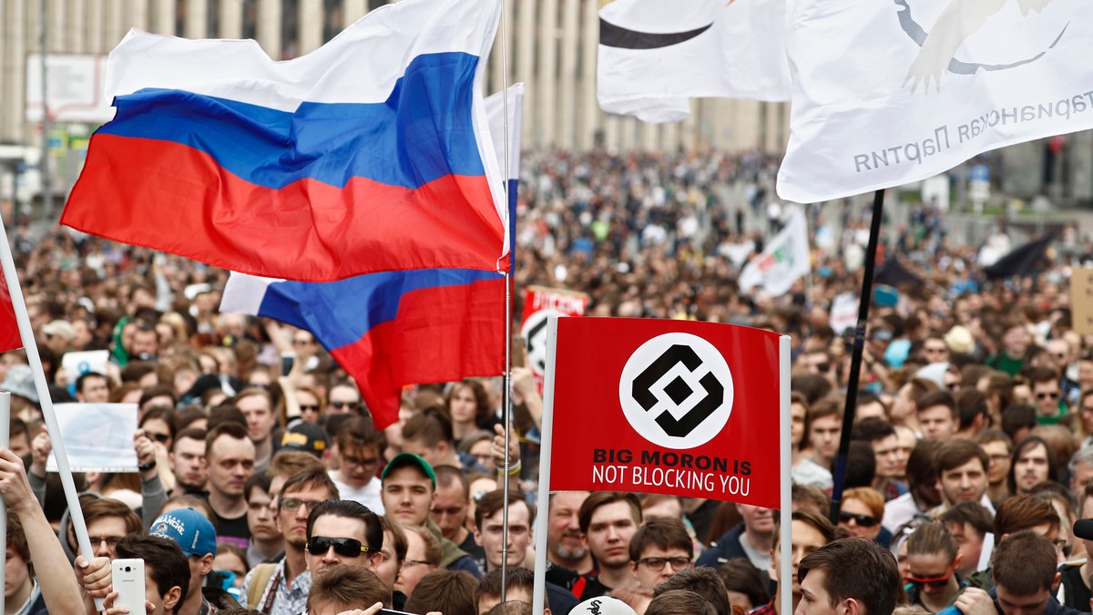 Rușii se opun blocării serviciului de mesagerie Telegram. Imagini de la protestul rușilor, în Moscova, împotriva blocării serviciului de mesagerie Telegram
