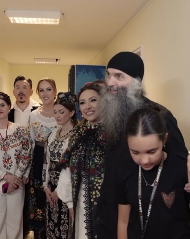 Surpriza de care a avut parte Andra în culisele concertului „Tradițional 3 - Moștenirea”: „Unul dintre cele mai emoționante momente”