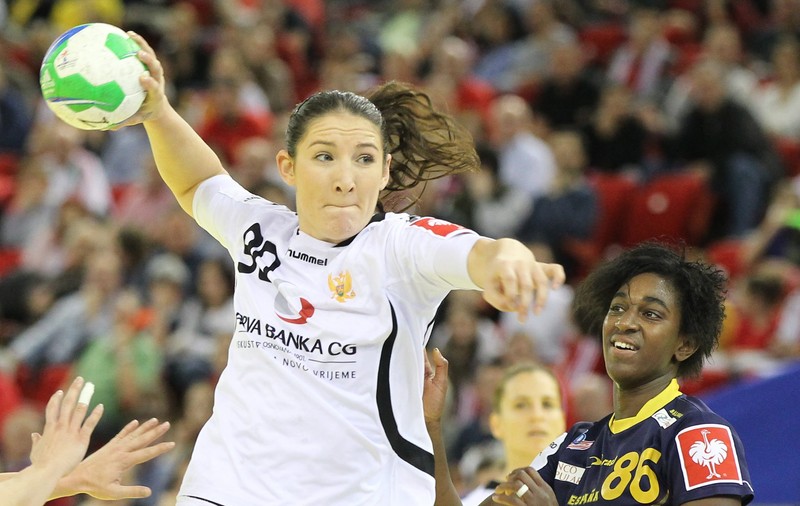 Deținătoarea titlului, ELIMINATĂ la Campionatul European de handbal!