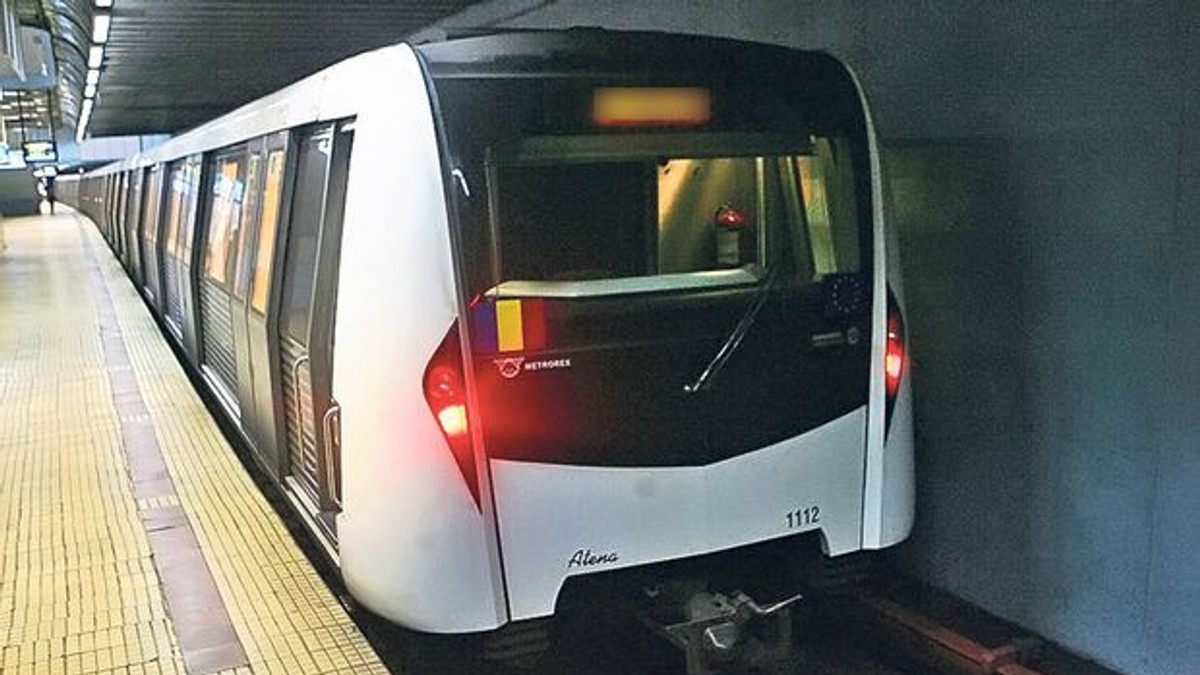 Circulație îngreunată pe Magistrala 3, din cauza defectării unui metrou