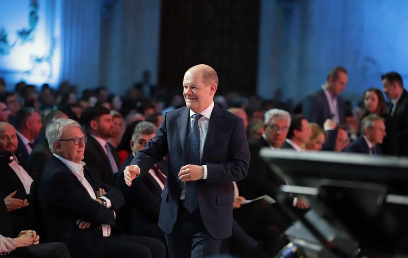 Olaf Scholz mizează, la București, pe "descurajarea eficientă": Sprijinul acordat Ucrainei este esențial pentru restabilirea păcii în Europa
