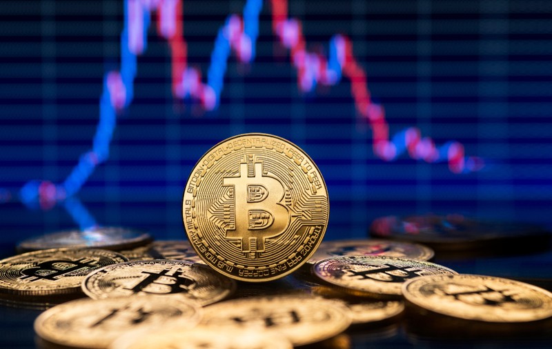 Bitcoin și Ethereum, în cădere liberă: avertismentul Chinei pune presiune pe criptomonede