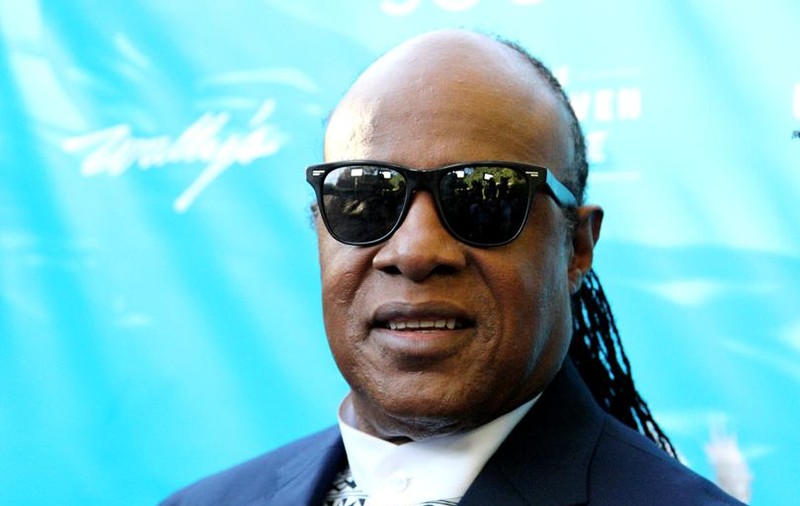Stevie Wonder a anunțat, în timpul unui concert, că va suferi un transplant de rinichi