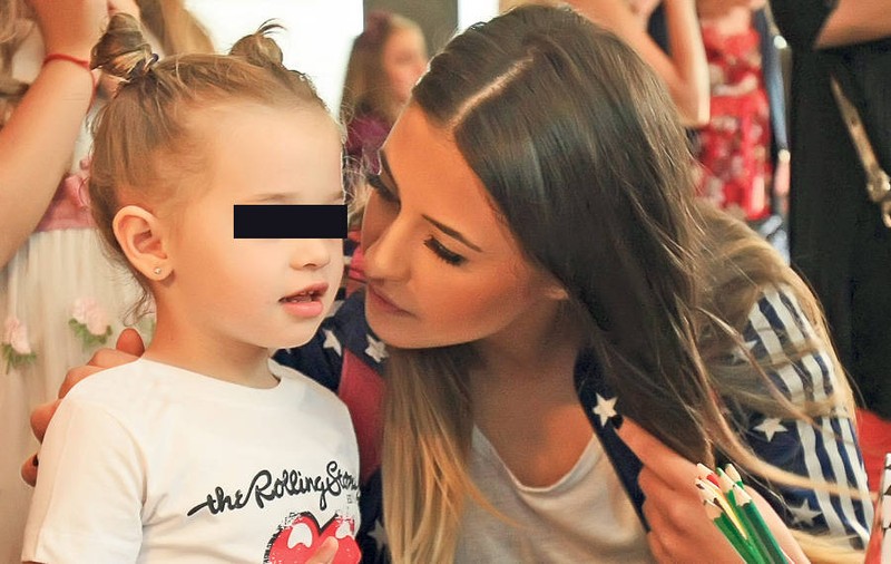 Antonia: «Nu mi-am părăsit niciodată fata şi nici nu o voi face»