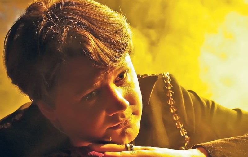 EXCLUSIV | Cu un picior în altar, Fuego dezvăluie cum l-a «răspopit» muzica: «Am toate atributele unui preot moral»
