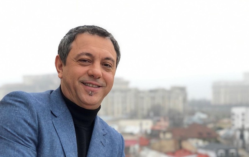 Totul despre Sorin Bontea, juratul de la „Chefi la cuțite”, sezonul 9. „Când aveam 18 ani nu prea erai lăsat să gândeşti”