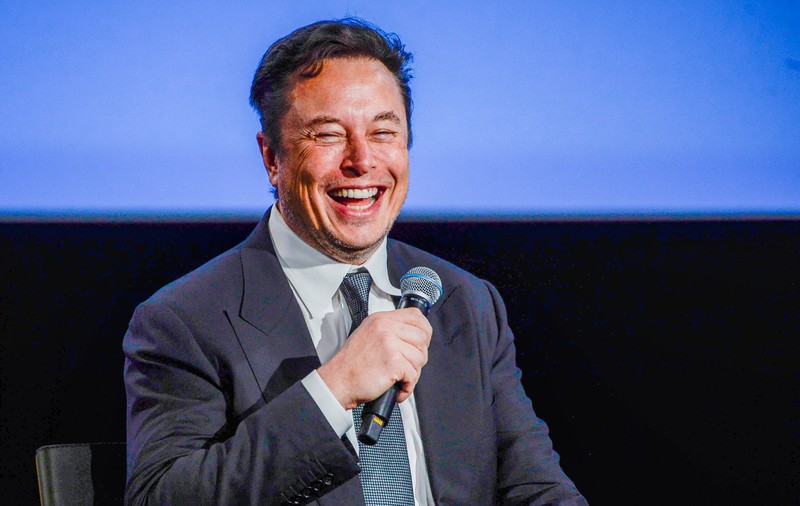 Elon Musk a redevenit cel mai bogat om din lume. Ce avere are directorul general al Tesla