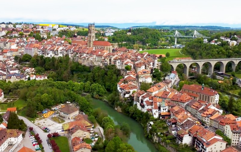 Un întreg sat german devine un singur hotel, după modelul italian „Albergo Diffuso”. Cum funcționează
