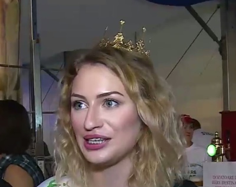 Miss Oktoberfest 2016 a fost aleasă o "boboacă" de la Științe Economice! S-a ales cu o excursie în Dubai  FOTO