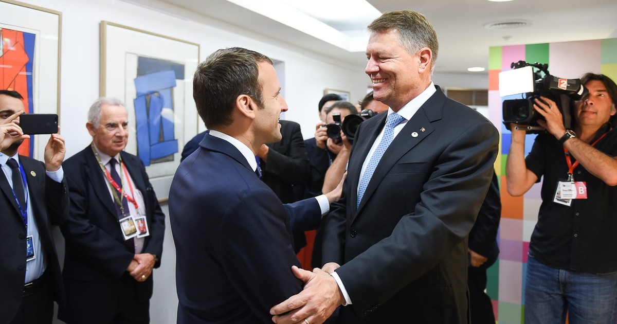 Președintele Franței vine joi în România