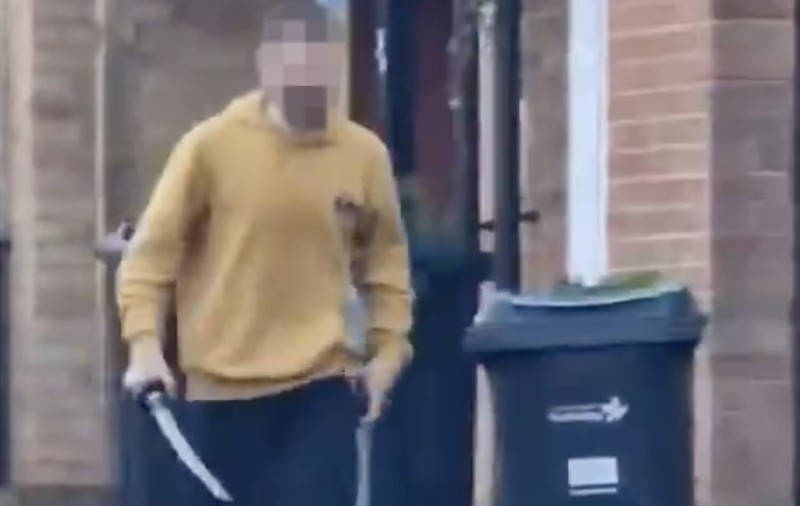 Atac cu sabia în Londra: un copil de 13 ani a murit și alte cinci persoane au fost rănite. Atacatorul a fost arestat | VIDEO