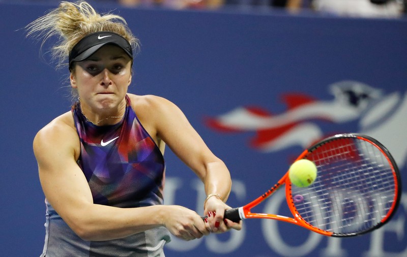 Elina Svitolina s-a calificat în sferturi la Beijing și continuă cursa umăr la umăr cu Halep pentru locul 1 WTA