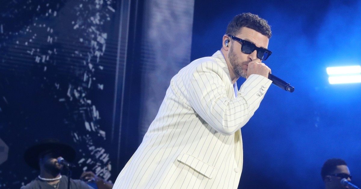Justin Timberlake cântă live în timpul turneului său mondial The Forget Tomorrow, fiind cap de afiș la hipodromul orașului Chelmsford, Chelmsford, Marea Britanie, 4 iulie 2025