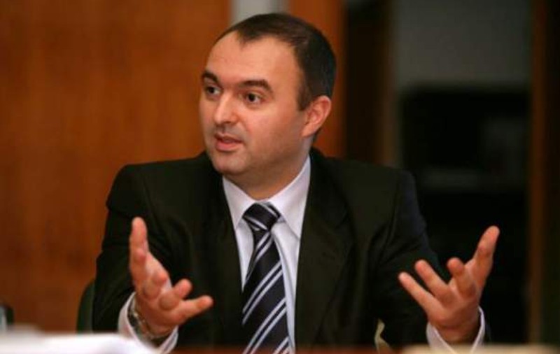 CRISTIAN ADOMNIȚEI, șeful Consiliului Județean Iași, ”CĂLCAT” de procurorii anticorupție