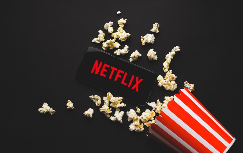 Ce filme și seriale noi poți să vezi pe Netflix în februarie