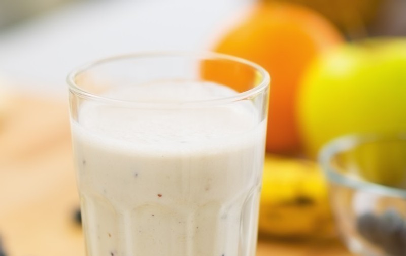 Scapă de acnee printr-o dietă sănătoasă. Ce să bei dimineața