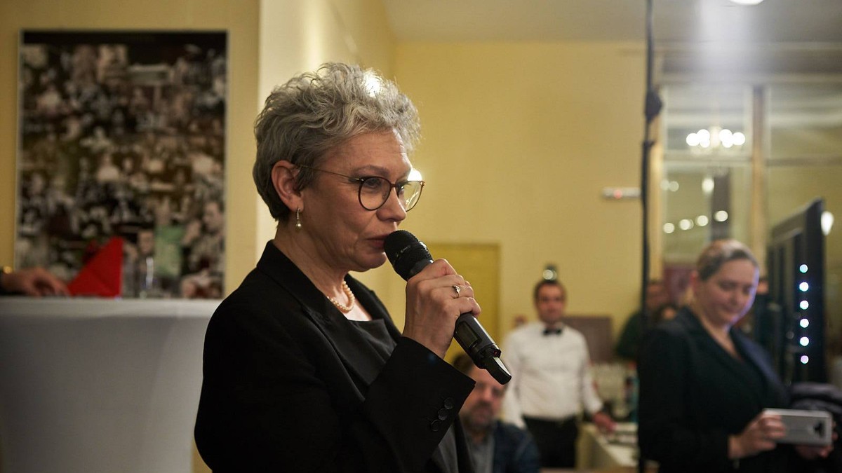 Oana Pellea, după ce a votat la alegerile prezidențiale 2019: "Chiar îți convine să-ți dicteze alții cum să trăiești și să gândești?"