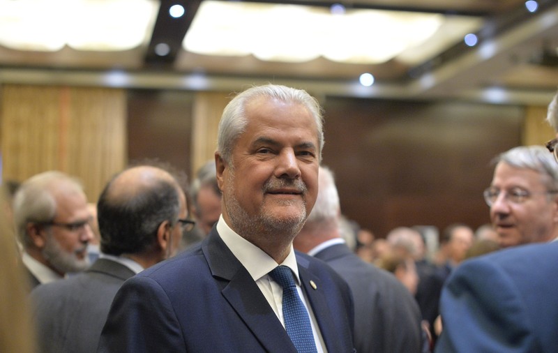 Adrian Năstase, despre eliberarea lui Dragnea: „Este evident că va fi urmărit în continuare de DNA”