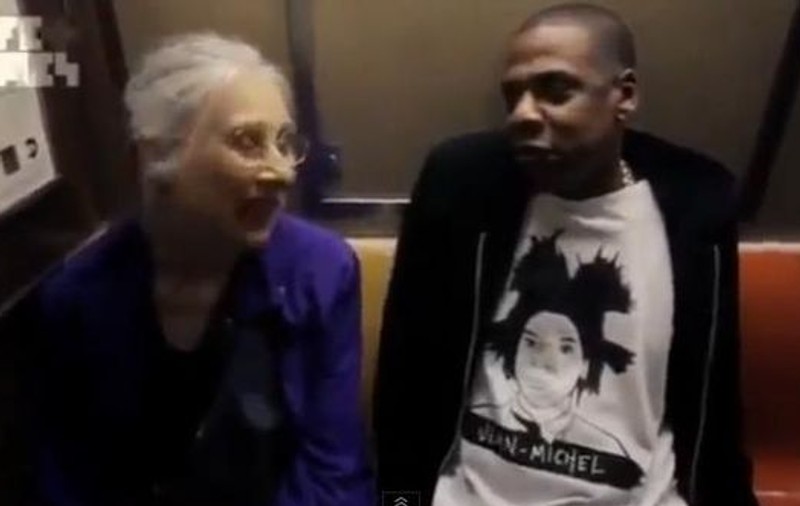 O bătrână, către Jay-Z: "Nu te cunosc, eşti faimos?" | VIDEO INCREDIBIL