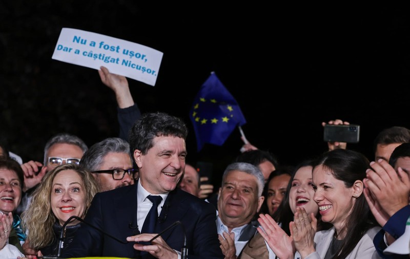 Cum s-a votat în Bucureşti la alegerile prezidențiale. Câți români l-au ales pe Nicuşor Dan