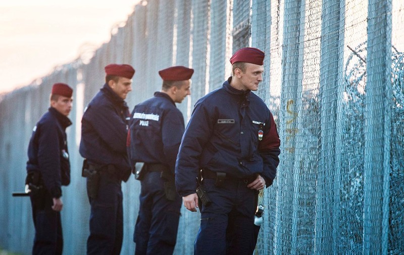 Ungaria înăspreşte regulile de trecere a frontierei de la 1 septembrie