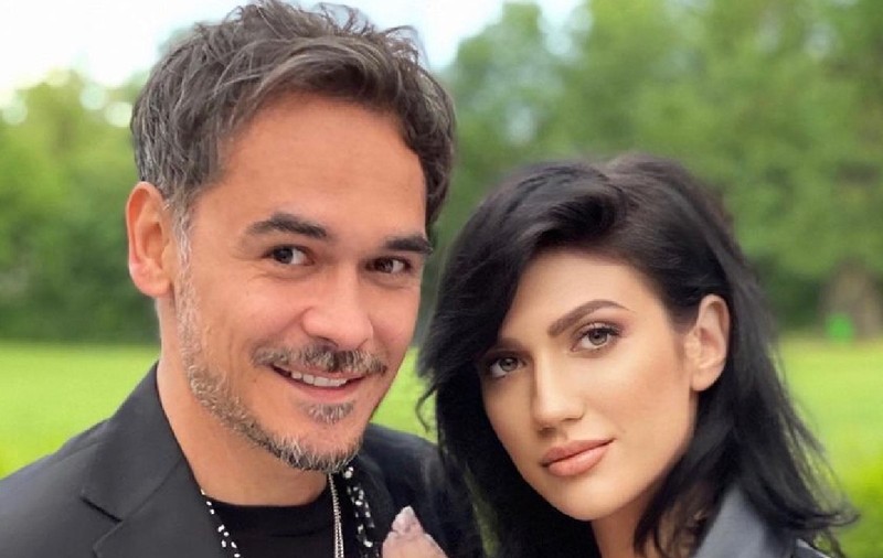Ianca, fiica lui Răzvan Simion, a împlinit 18 ani. Mesajul transmis de iubita prezentatorului TV. „Te iubește mama Dali”