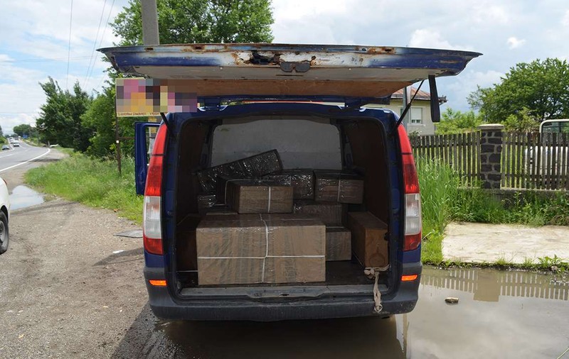 Captură-record de țigări de contrabandă descoperite în portul Constanța. Marfa venea din Georgia