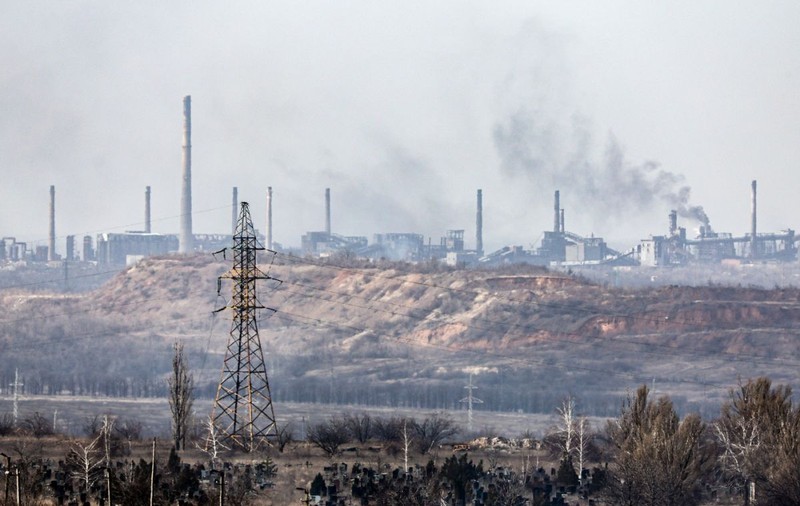 Rusia revendică Avdiivka, însă spune că sunt soldați ucraineni rămași în fabrica de cocs din oraș. „Se iau măsuri pentru a curăța complet zona”
