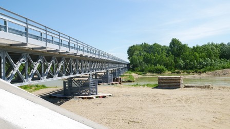 Podul peste Argeș