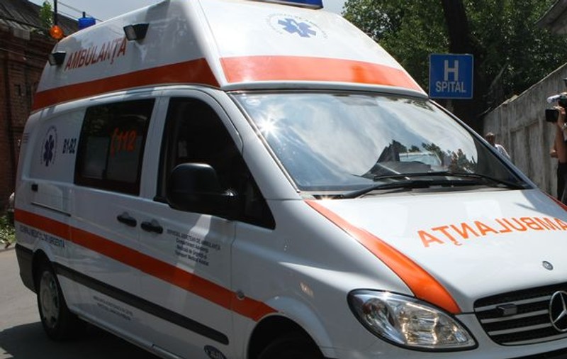 Un vasluian a fost găsit mort în plină stradă