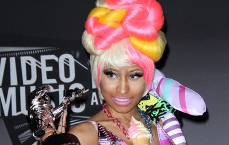 Nicki Minaj a avut intenţii sinucigaşe