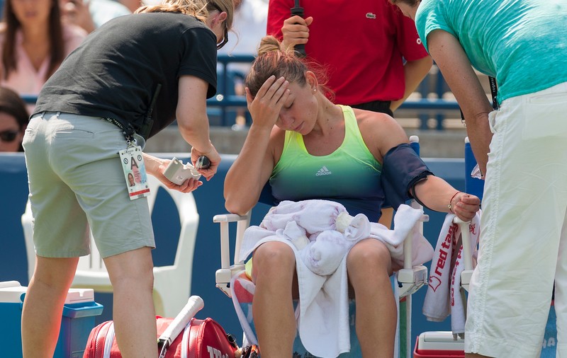 Simona Halep, un suflet mare într-un trup firav! Al 12-lea abandon din carieră, apărut într-o moment în care se simțea puternică
