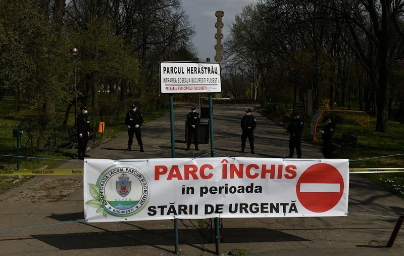 Herăstrău și toate parcurile din București sunt închise de astăzi