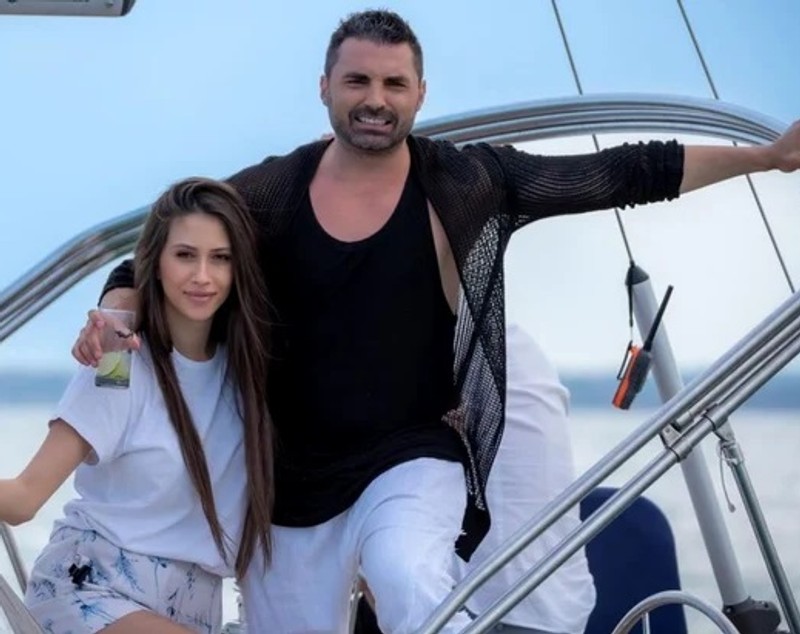 Pepe și Yasmine Pascu, pe ultima sută de metri cu pregătirile pentru nuntă. Se căsătoresc peste două zile: „Fără tradiții obositoare”