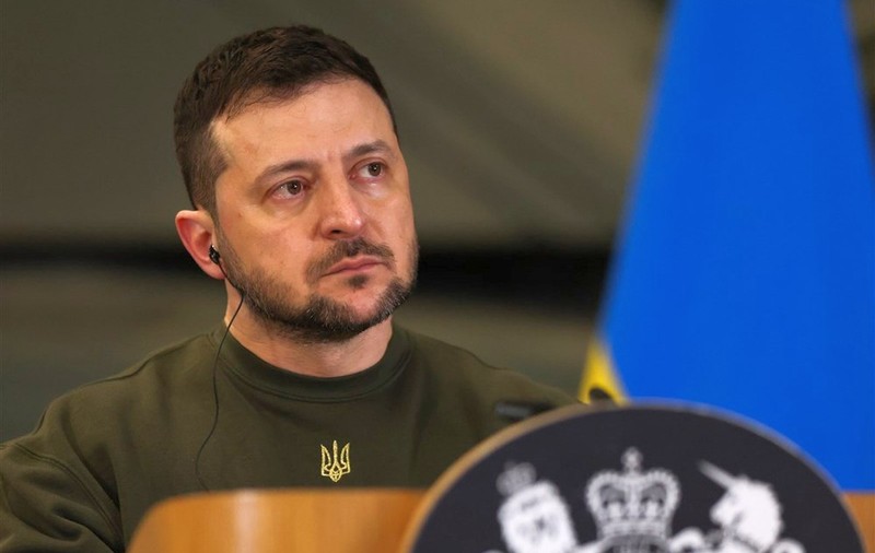 Zelenski: "Ucraina nu are niciun drept să cadă doar de dragul de a menţine o pace în Europa"