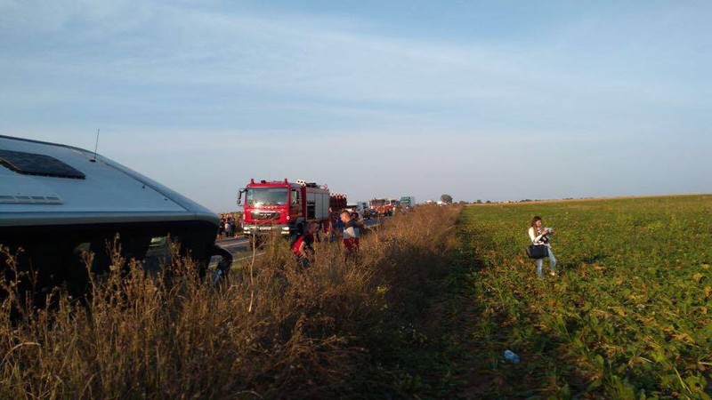 Accident grav în Satu Mare. 13 persoane au fost rănite și transportate la spital