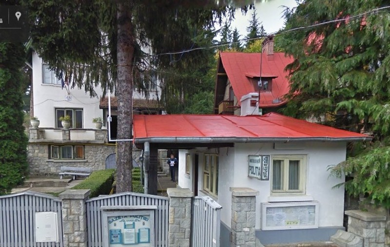 Polițiștii din Sinaia spun că n-au „aparatura necesară” pentru a folosi aplicația Zoom și cer raportul ședințelor în scris