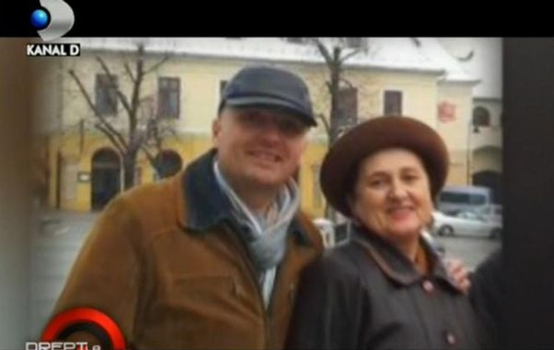 Mama lui Costi Ioniţă, despre acuzaţiile că ar fi fost lovită de fiul ei: "Sunt o icoană pentru el"