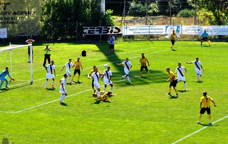 Liga 2, etapa 5. Un fost stelist a marcat de la 45 de metri și a adus victoria echipei sale la ultima fază! Pâncota a scăpat ”ieftin”! |