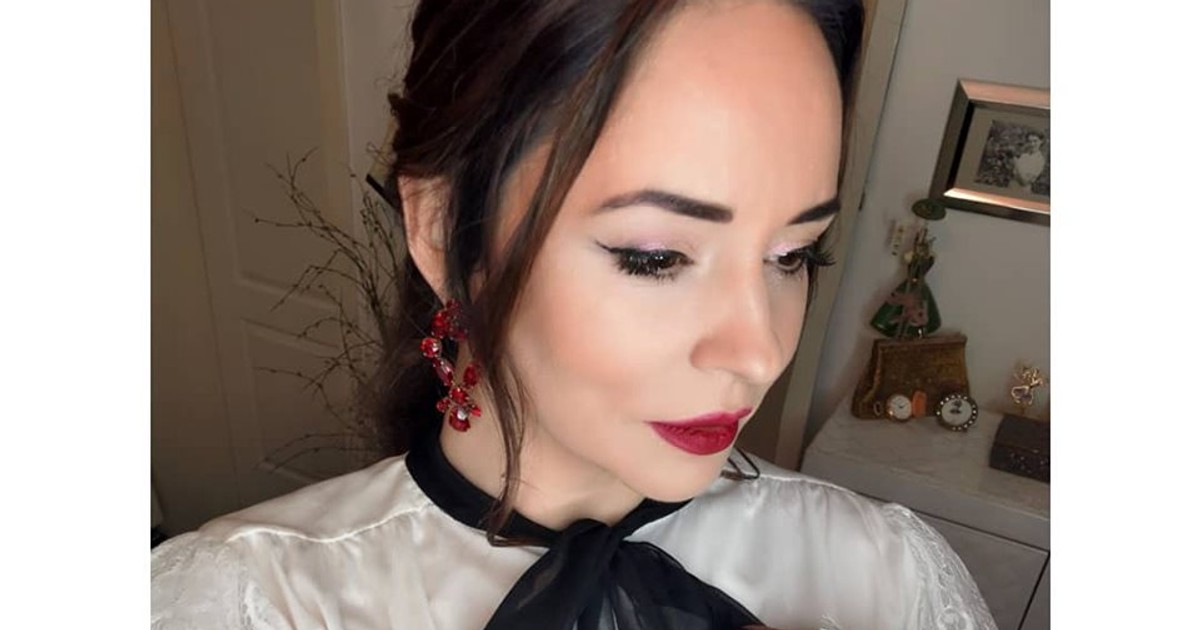Andreea Marin, mai îndrăzneață ca niciodată! Cum s-a îmbrăcat la gala Elle New Media Awards 2019 | FOTO