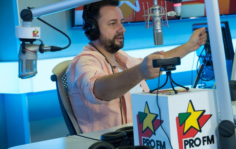Cătălin Măruță, realizator la radio timp de câteva zile. Prezintă matinalul de la Pro FM
