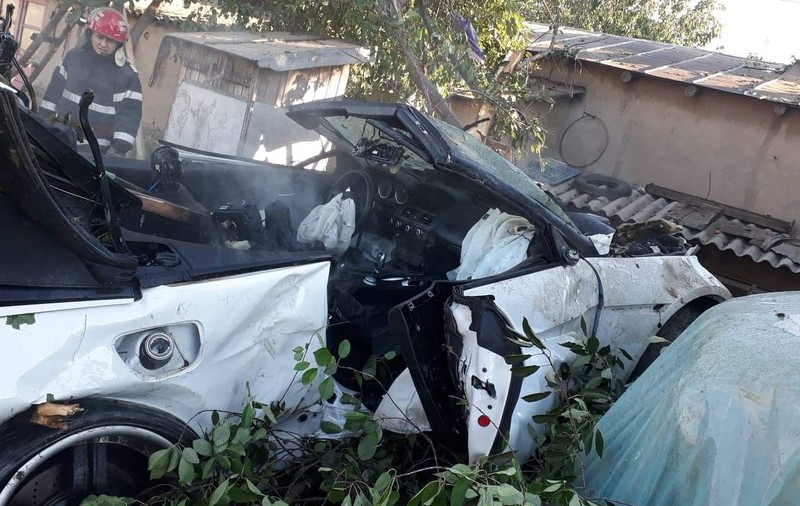 Femeia însărcinată care a fost rănită în urma accidentului de la Tulcea transmis pe Facebook a murit!  Alte două persoane și-au pierdut viețile. Șoferul, reținut