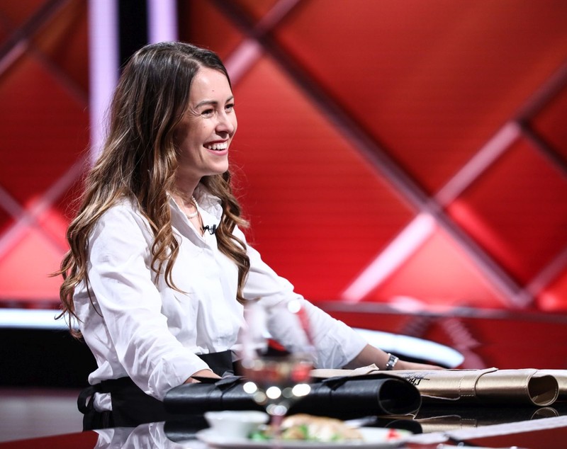 Cine este Nina Hariton, finalistă la „Chefi la cuțite”, sezon 11. A luat cuțitul de aur de la Sorin Bontea