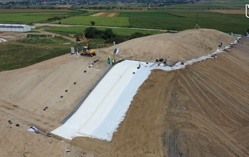 Suceava, lecție de sustenabilitate. Cum s-a transformat un depozit de deșeuri într-o zonă verde, cu finanțare nerambursabilă prin granturile SEE